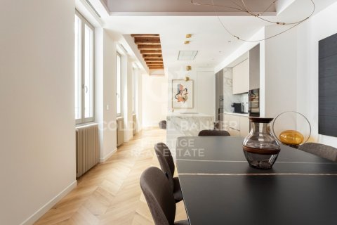 3 bedrooms apartment for rent in Barcelona, Catalonia, Spain № 6116 - photo 9