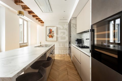 3 bedrooms apartment for rent in Barcelona, Catalonia, Spain № 6116 - photo 10