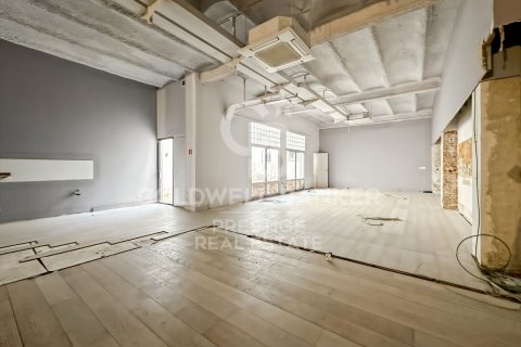 556 sq.m. commercial property for rent in Barcelona, Catalonia, Spain № 6113 - photo 21