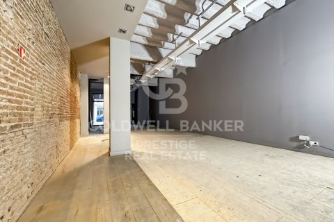 556 sq.m. commercial property for rent in Barcelona, Catalonia, Spain № 6113 - photo 17