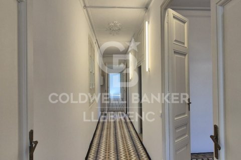 185 m² office à louer à Barcelona, Catalonia, Spain № 6115 - photo 16