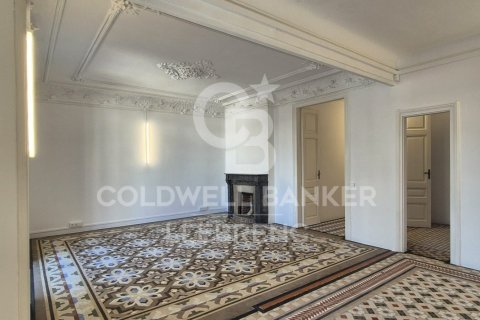 185 m² office à louer à Barcelona, Catalonia, Spain № 6115 - photo 22