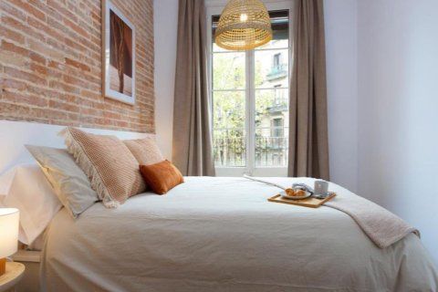 735 sq.m. commercial property for sale in Barcelona, Catalonia, Spain № 6181 - photo 10