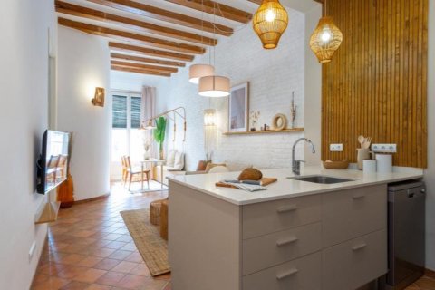 735 sq.m. commercial property for sale in Barcelona, Catalonia, Spain № 6181 - photo 15