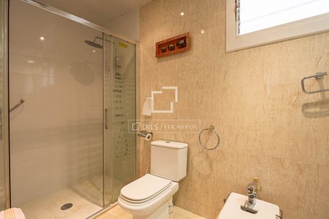 Снять в аренду квартиру в Барселона, Испания с 4 спальни, 206м², № 7238 - фото 12