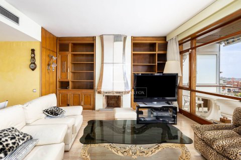 Снять в аренду квартиру в Барселона, Испания с 4 спальни, 206м², № 7238 - фото 24