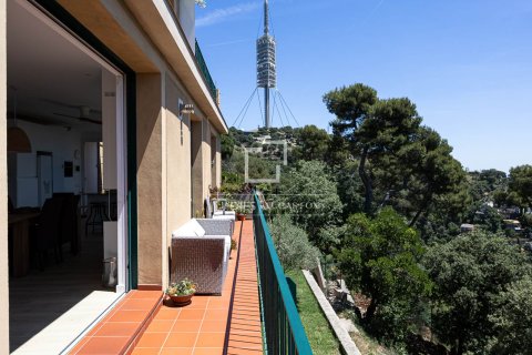 Apartamento de 3 dormitorios en alquiler en Barcelona, Cataluña, Spain № 7242 - foto 3
