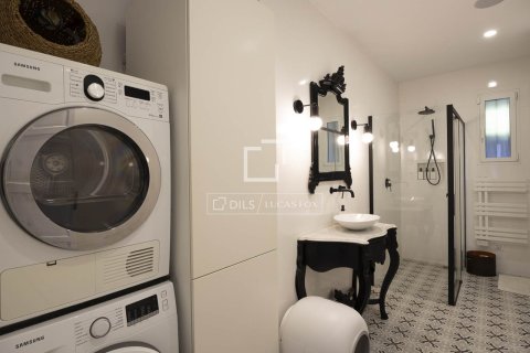 Apartamento de 3 dormitorios en alquiler en Barcelona, Cataluña, Spain № 7242 - foto 7