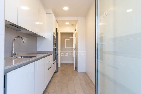 Apartamento de 3 dormitorios en alquiler en Sant Just Desvern, Barcelona, Cataluña, Spain № 7240 - foto 14