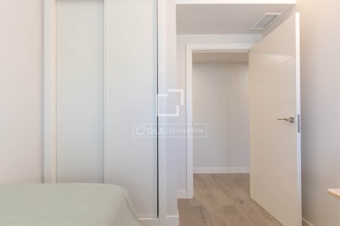 Apartamento de 3 dormitorios en alquiler en Sant Just Desvern, Barcelona, Cataluña, Spain № 7240 - foto 3