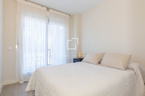Apartamento de 3 dormitorios en alquiler en Sant Just Desvern, Barcelona, Cataluña, Spain № 7240 - foto 11