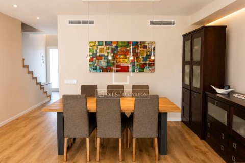 Villa de 4 dormitorios en alquiler en Gavà, Barcelona, Cataluña, Spain № 7239 - foto 12