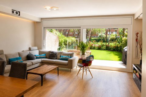Villa de 4 dormitorios en alquiler en Gavà, Barcelona, Cataluña, Spain № 7239 - foto 13