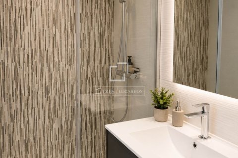 Villa de 4 dormitorios en alquiler en Gavà, Barcelona, Cataluña, Spain № 7239 - foto 3