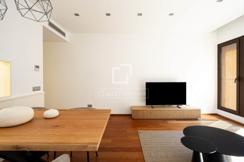 Apartamento de 2 dormitorios en alquiler en Barcelona, Cataluña, Spain № 7237 - foto 22