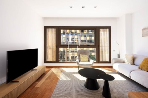 Apartamento de 2 dormitorios en alquiler en Barcelona, Cataluña, Spain № 7237 - foto 23