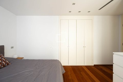 Apartamento de 2 dormitorios en alquiler en Barcelona, Cataluña, Spain № 7237 - foto 10