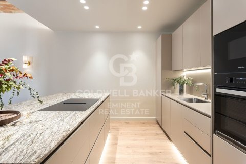Купить квартиру в Барселона, Испания с 4 спальни, 203м², № 7984 - фото 19