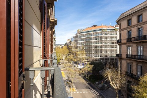 Купить квартиру в Барселона, Испания с 4 спальни, 203м², № 7984 - фото 6