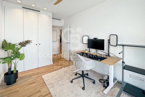 Купить квартиру в Барселона, Испания с 2 спальни, 81м², № 7982 - фото 13