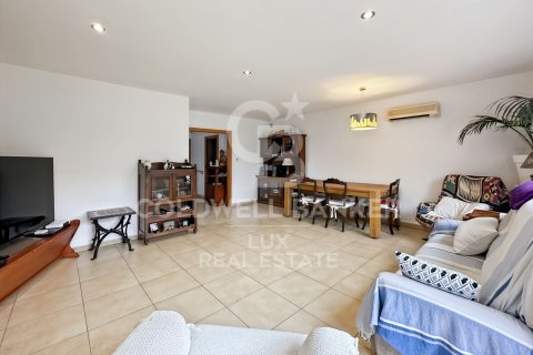 4 bedrooms house for sale in Vic, Barcelona, Catalonia, Spain № 5391 - photo 4