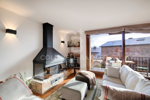 3 bedrooms duplex for sale in Girona, Catalonia, Spain № 5389 - photo 11