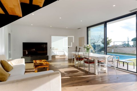 Купить виллу в Премия де Дальт, Испания с 6 спален, 382м², № 6259 - фото 15