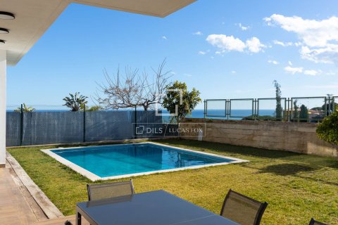 Купить виллу в Премия де Дальт, Испания с 6 спален, 382м², № 6259 - фото 8