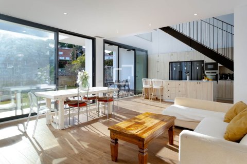 Купить виллу в Премия де Дальт, Испания с 6 спален, 382м², № 6259 - фото 16