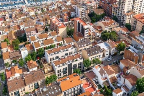 3 bedrooms house for sale in Lloret de Mar, Girona, Catalonia, Spain № 6254 - photo 5