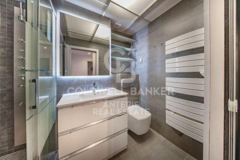 Купить квартиру в Льорет-де-Мар, Испания с 2 спальни, 90м², № 7927 - фото 5