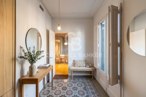 Купить квартиру в Барселона, Испания с 4 спальни, 129м², № 7923 - фото 5