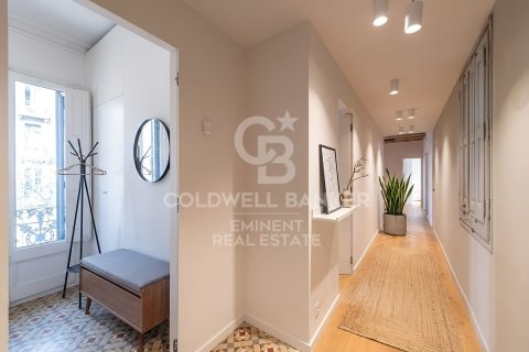 Купить квартиру в Барселона, Испания с 4 спальни, 129м², № 7923 - фото 11
