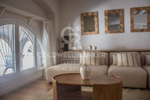 Купить триплекс в Барселона, Испания с 2 спальни, 101м², № 7922 - фото 16