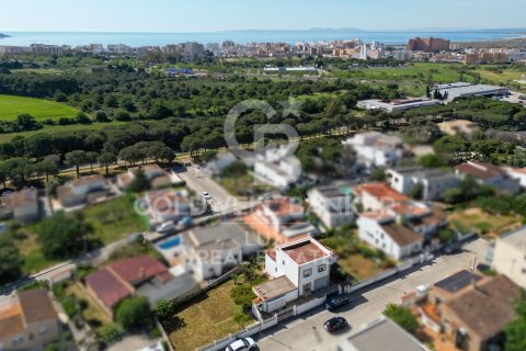 Купить виллу в Розы, Испания с 3 спальни, 282м², № 7820 - фото 3