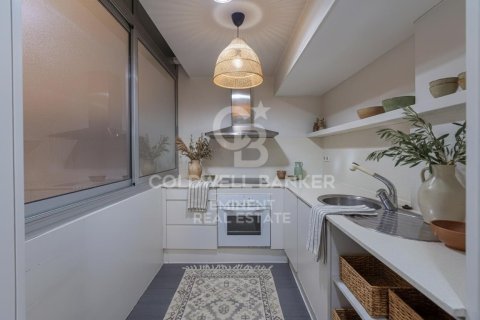 Купить квартиру в Барселона, Испания с 3 спальни, 97м², № 7819 - фото 22