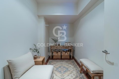 Купить квартиру в Барселона, Испания с 3 спальни, 97м², № 7819 - фото 20