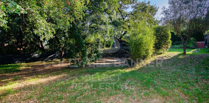 Земельный участок 1400м² в Серданьола-дель-Вальесе, Барселона, Каталония, Испания № 7973