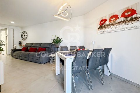 4 bedrooms duplex for sale in L'Escala, Girona, Catalonia, Spain № 5569