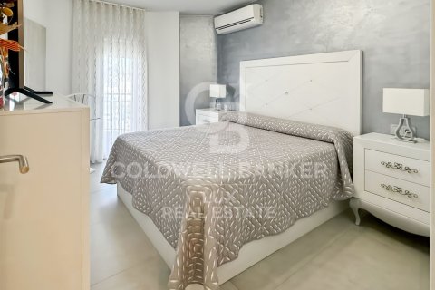 4 bedrooms duplex for sale in L'Escala, Girona, Catalonia, Spain № 5569 - photo 9