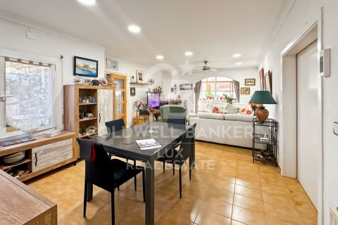 4 bedrooms house for sale in L'Escala, Girona, Catalonia, Spain № 5567 - photo 2