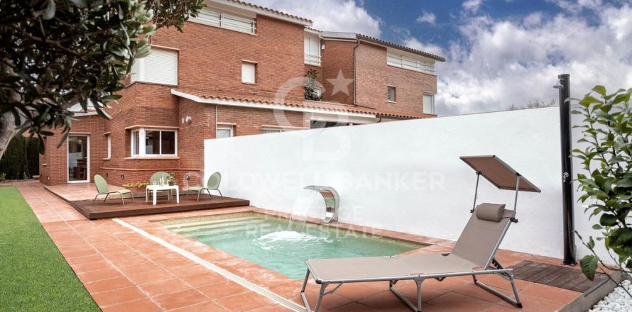 7 bedrooms house for sale in Sant Vicenc De Montalt, Barcelona, Catalonia, Spain № 5572