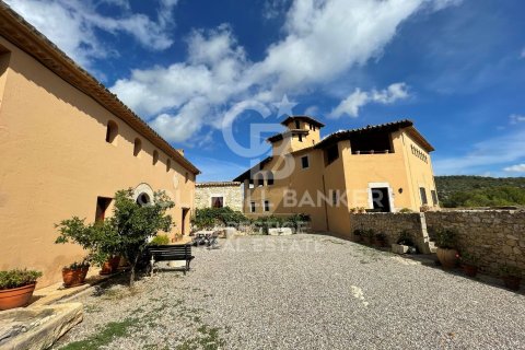 18 bedrooms house for sale in Vilanova i la Geltru, Barcelona, Catalonia, Spain № 6078 - photo 24