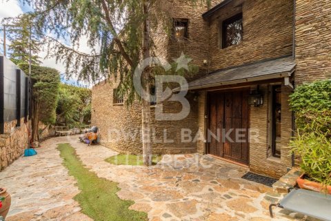 6 bedrooms house for sale in Barcelona, Catalonia, Spain № 6083 - photo 2