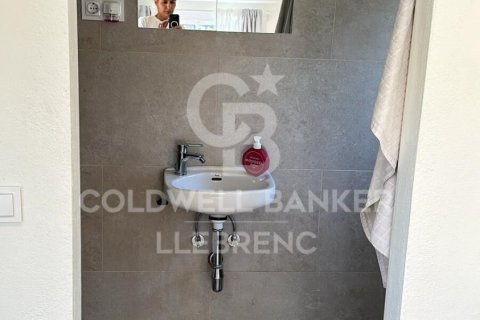 Купить земельный участок в Барселона, Испания 1012м², № 6082 - фото 20