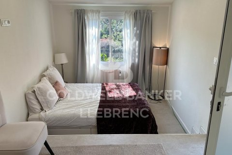 Купить земельный участок в Барселона, Испания 1012м², № 6082 - фото 17