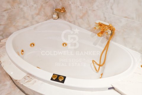 3 bedrooms apartment for sale in Barcelona, Catalonia, Spain № 5395 - photo 26