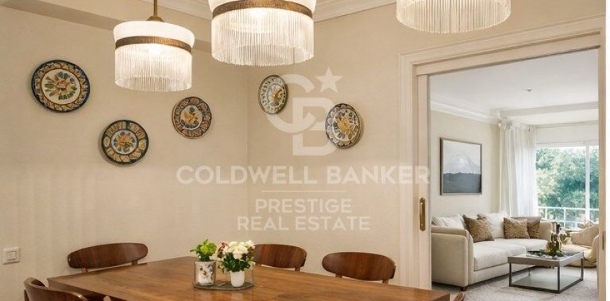 3 bedrooms apartment for sale in Barcelona, Catalonia, Spain № 5395