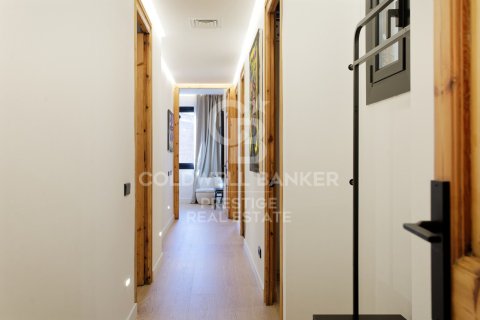 4 bedrooms apartment for sale in Barcelona, Catalonia, Spain № 5398 - photo 15