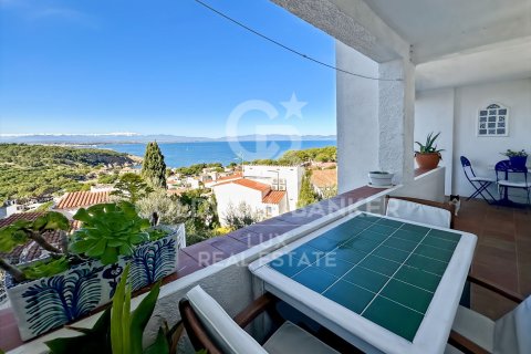2 bedrooms house for sale in L'Escala, Girona, Catalonia, Spain № 5394 - photo 2
